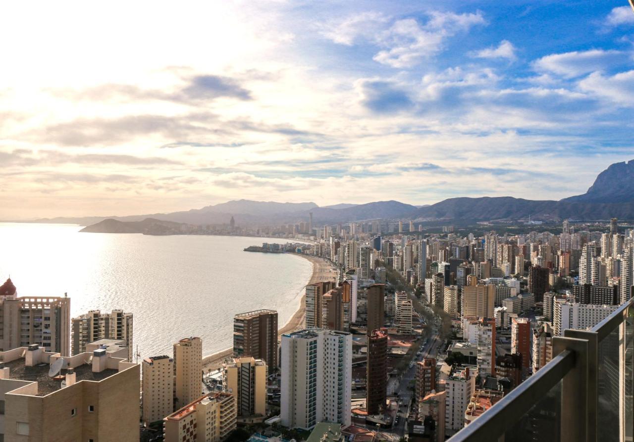Mirador Del Mediterraneo Benidorm Luaran gambar